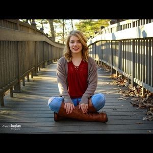 Meet your Posher, Katrina